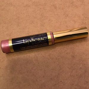 LipSense in color Mauve Ice